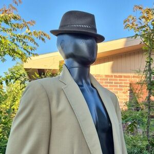 Stafford (USA) Men's Vintage Tan (2) Button Classic Blazer W/Gold Button Accents